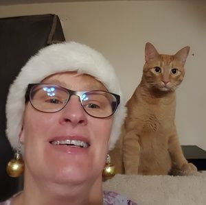 Meet your Posher, Brenda